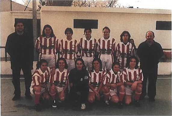 Equipas de futebol do Grupo, c. 2000