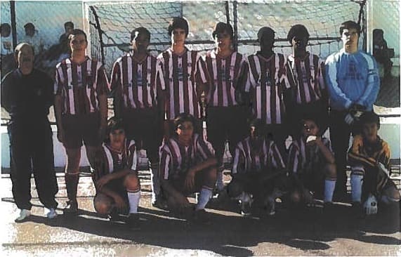 Equipas de futebol do Grupo, c. 2000